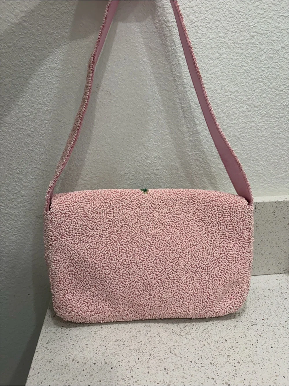 Handcrafted In India Beaded Shoulder Bag Pink W/Blue Hydrangea Floral VIRAL NEW